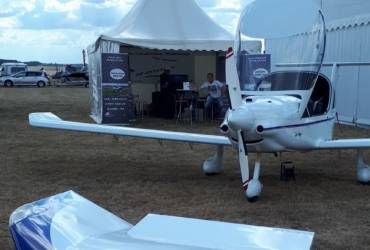 MCR EVOLUTION SE AVIATION AIRCRAFT MONDIAL ULM BLOIS